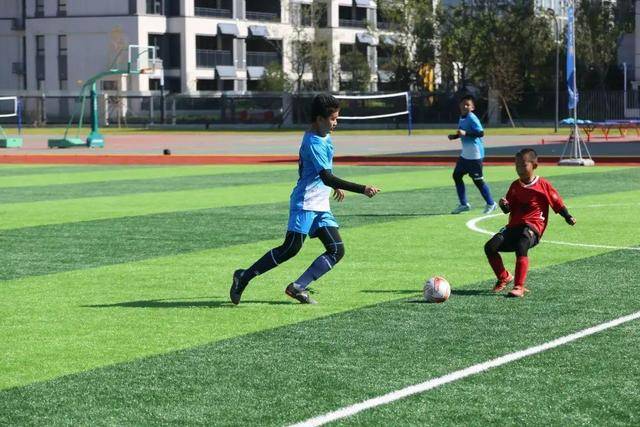 中甲-延边2-1梅州近5轮4胜1平 福布斯高难度破门杨超声头球吊射